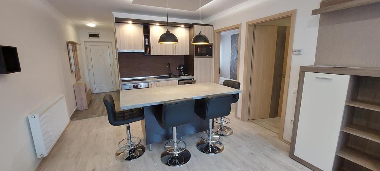 Laguna Beach Apartmanok ชิโอฟก ภายนอก รูปภาพ